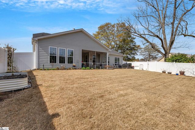 401 Chillingham Court, Fountain Inn, SC 29644