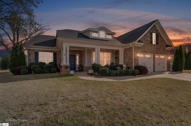 401 Chillingham Court, Fountain Inn, SC 29644