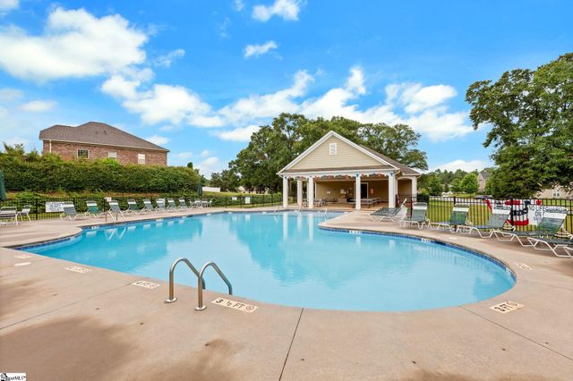 401 Chillingham Court, Fountain Inn, SC 29644