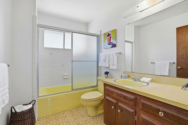 3950 Brookline Way, Redwood City, CA 94062