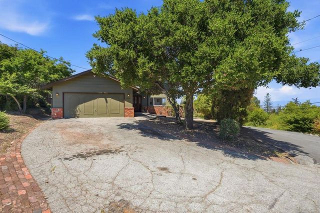 3950 Brookline Way, Redwood City, CA 94062