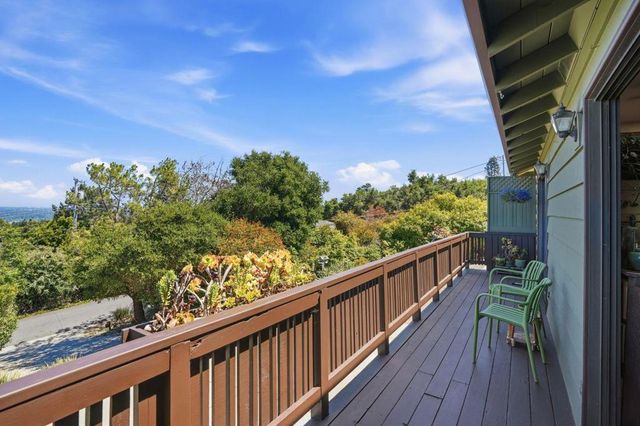3950 Brookline Way, Redwood City, CA 94062