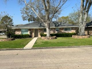 1132 Mahlmann Street, Rosenberg, TX 77471