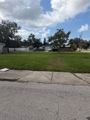 5358 9TH AVENUE N, St Petersburg, FL 33710