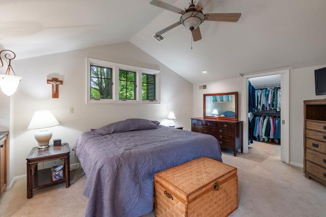 9125 N Meadowlark LANE, Bayside, WI 53217