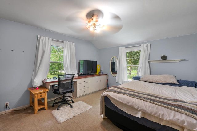 9125 N Meadowlark LANE, Bayside, WI 53217