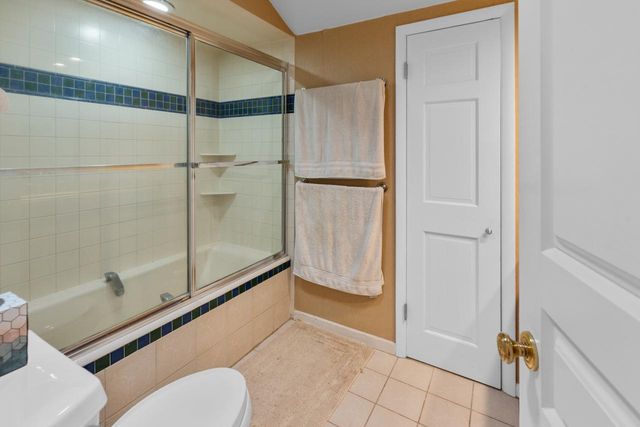 9125 N Meadowlark LANE, Bayside, WI 53217