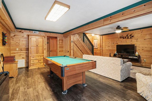 5526 W Longbridge Road, Pentwater, MI 49449