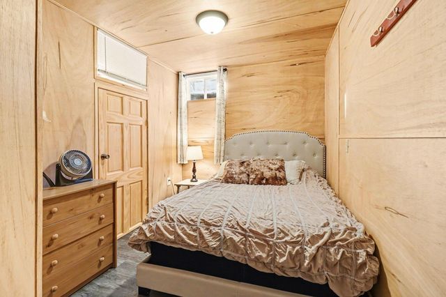 5526 W Longbridge Road, Pentwater, MI 49449