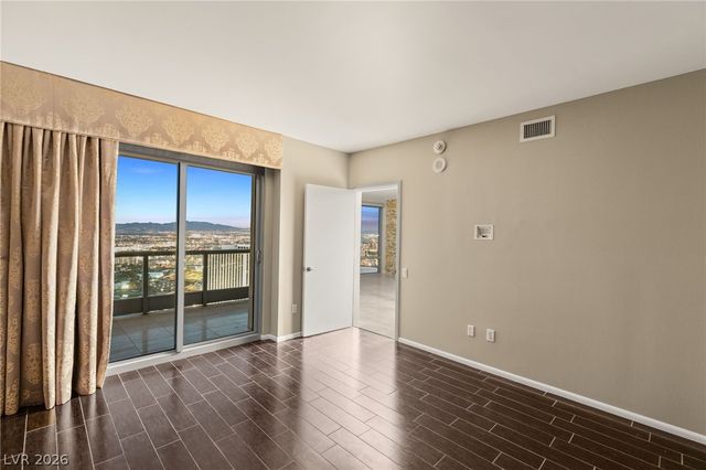 322 Karen Avenue 4202, Las Vegas, NV 89109