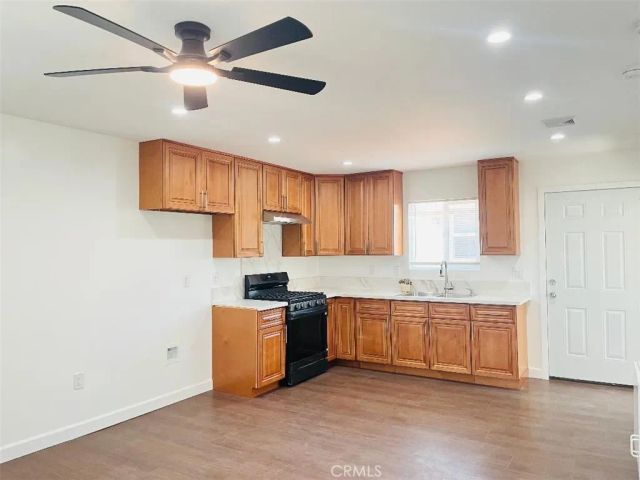 11422 Charlesworth, Santa Fe Springs, CA 90670