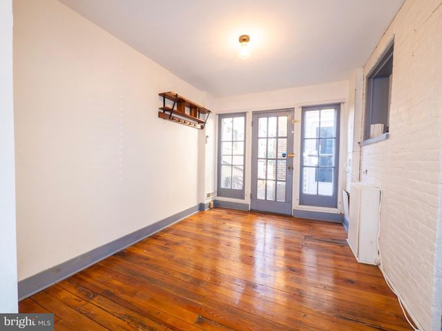 703 S LOUDOUN ST, Winchester, VA 22601