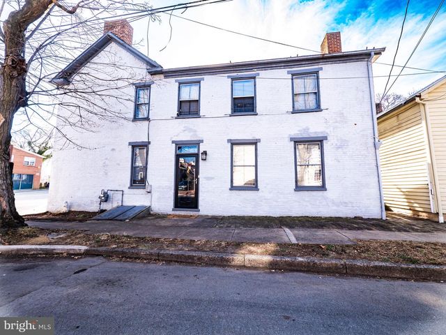 703 S LOUDOUN ST, Winchester, VA 22601