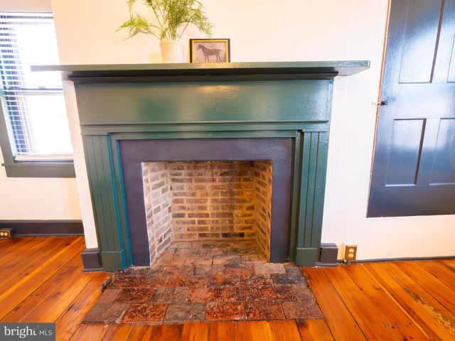 703 S LOUDOUN ST, Winchester, VA 22601