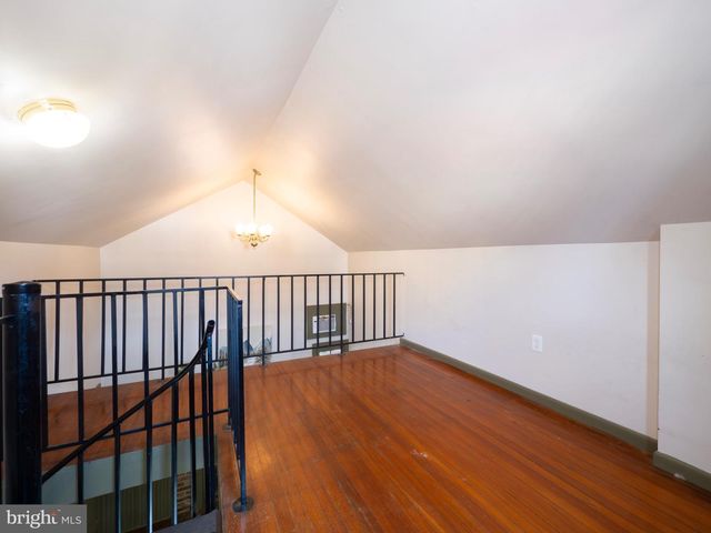 703 S LOUDOUN ST, Winchester, VA 22601