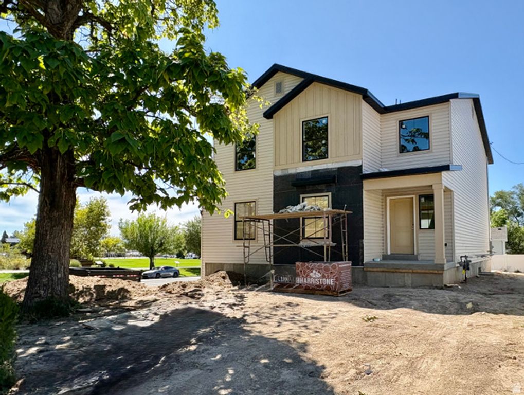 97 E CRESTWOOD, Kaysville, UT 84037 — photo 2