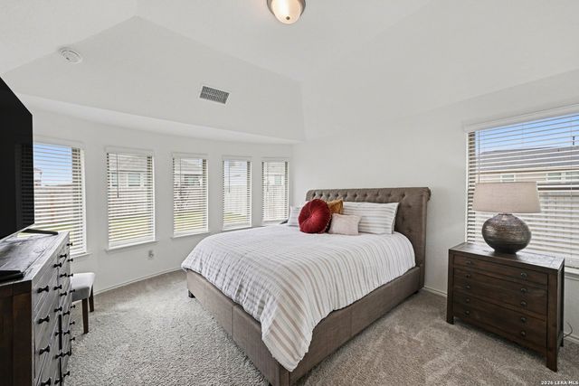 4964 Park Mnr, Marion, TX 78124