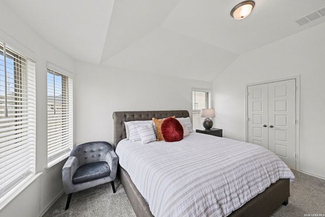 4964 Park Mnr, Marion, TX 78124