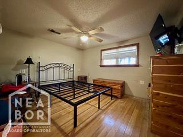 4417 E Highland Drive E, Jonesboro, AR 72401