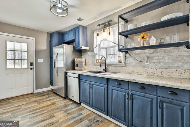 67 Fall Drive, Zebulon, GA 30295