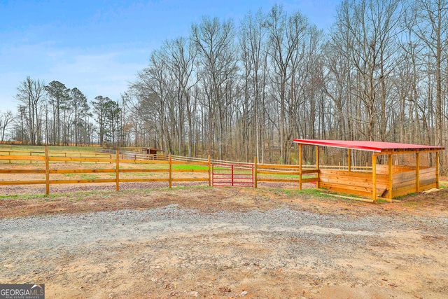 67 Fall Drive, Zebulon, GA 30295