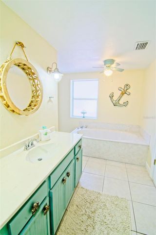 2219 AVENUE C, Bradenton Beach, FL 34217