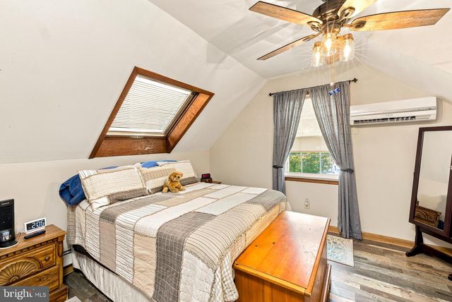 15 EAGLE CT, Sicklerville, NJ 08081