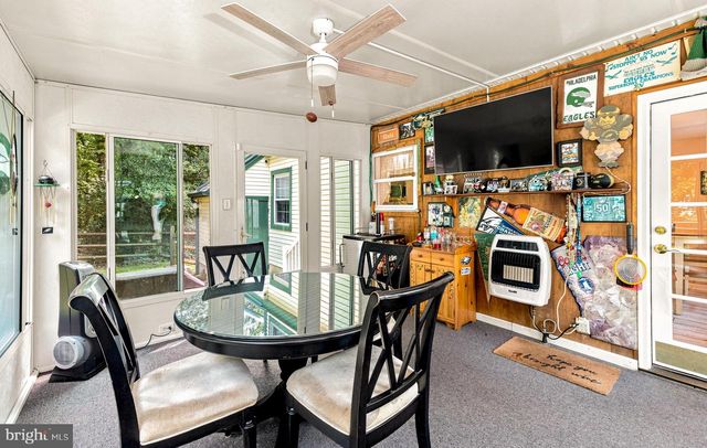 15 EAGLE CT, Sicklerville, NJ 08081