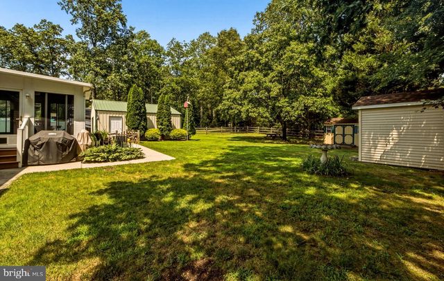 15 EAGLE CT, Sicklerville, NJ 08081