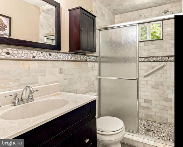 15 EAGLE CT, Sicklerville, NJ 08081