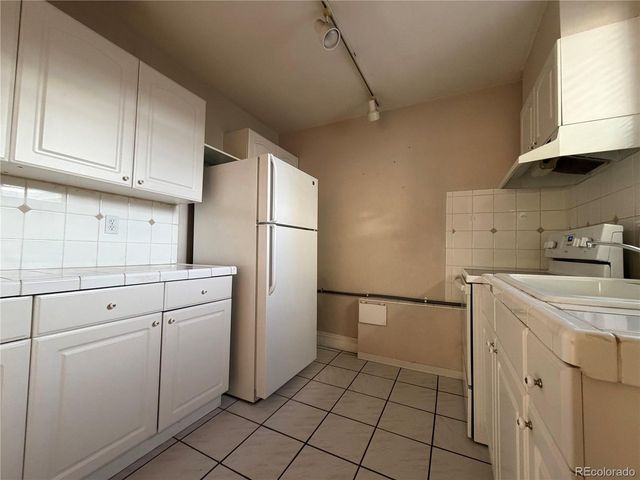 215 E 11th Ave D7, Denver, CO 80203