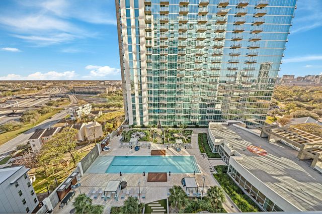 5925 Almeda Road 11406, Houston, TX 77004