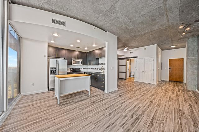 5925 Almeda Road 11406, Houston, TX 77004