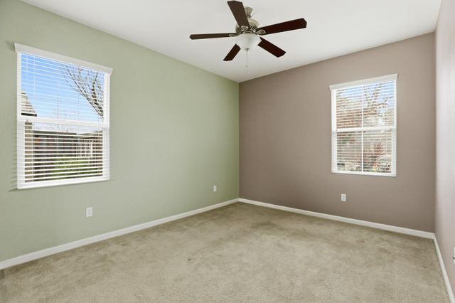 3520 Bridgeway Lakes Dr, West Sacramento, CA 95691