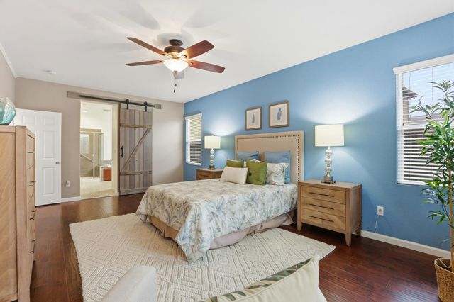 3520 Bridgeway Lakes Dr, West Sacramento, CA 95691