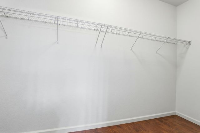 3520 Bridgeway Lakes Dr, West Sacramento, CA 95691