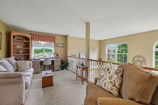7037 Running Fox Court, Florence, KY 41042