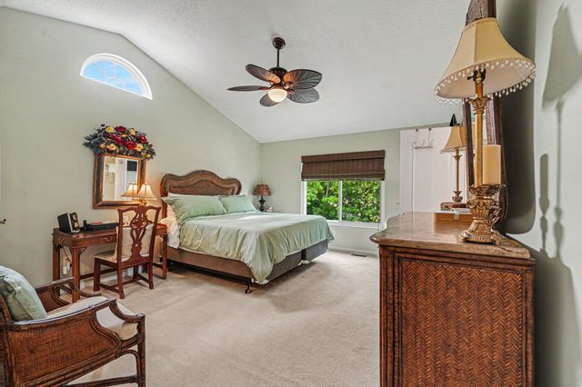 7037 Running Fox Court, Florence, KY 41042