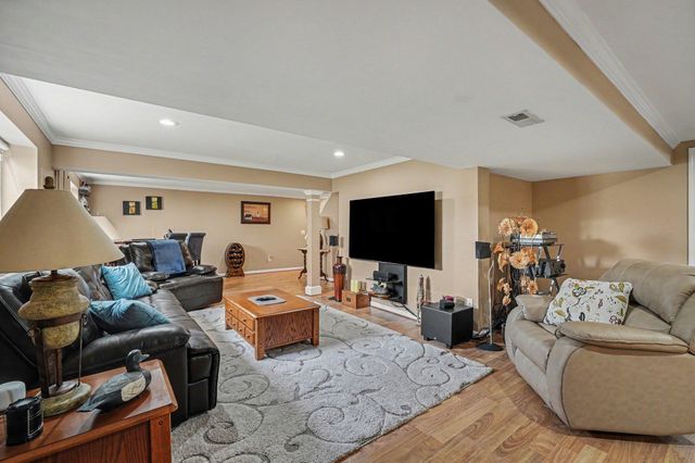7037 Running Fox Court, Florence, KY 41042