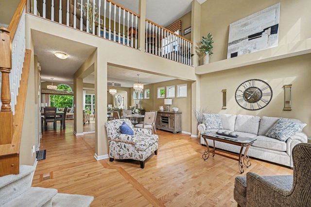 7037 Running Fox Court, Florence, KY 41042