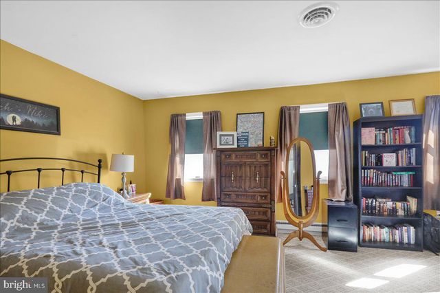 613 LEININGER AVE, Mohnton, PA 19540