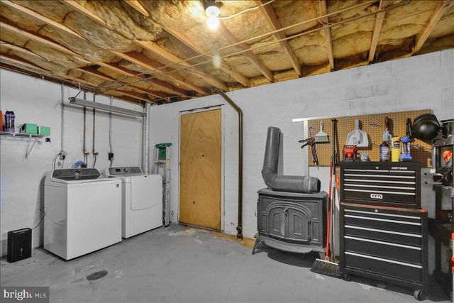 613 LEININGER AVE, Mohnton, PA 19540