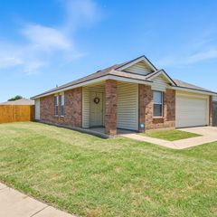 1421 Royal Meadows Trail, Fort Worth, TX 76140