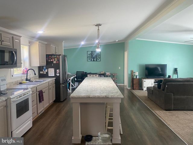 9415 CHERRY TREE LN, Seaford, DE 19973