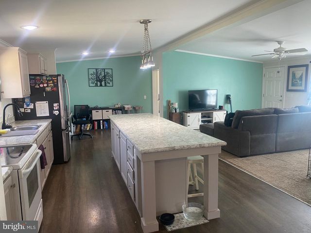 9415 CHERRY TREE LN, Seaford, DE 19973