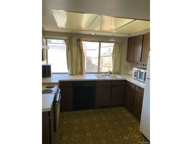 760 S Youngfield Ct, Lakewood, CO 80228