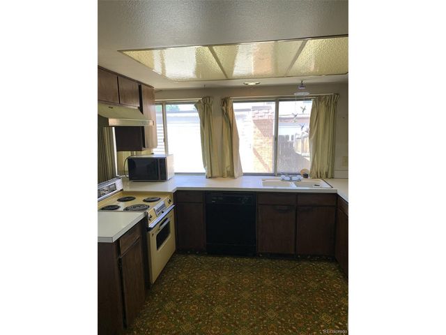 760 S Youngfield Ct, Lakewood, CO 80228