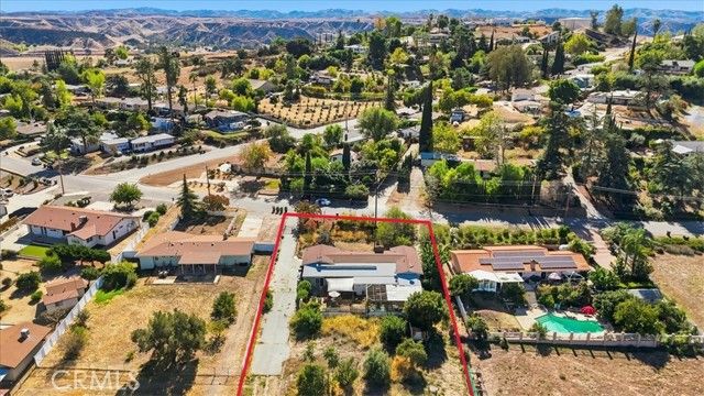31750 Florida, Redlands, CA 92373