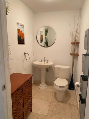 300 Euclid Ave 209, Miami Beach, FL 33139