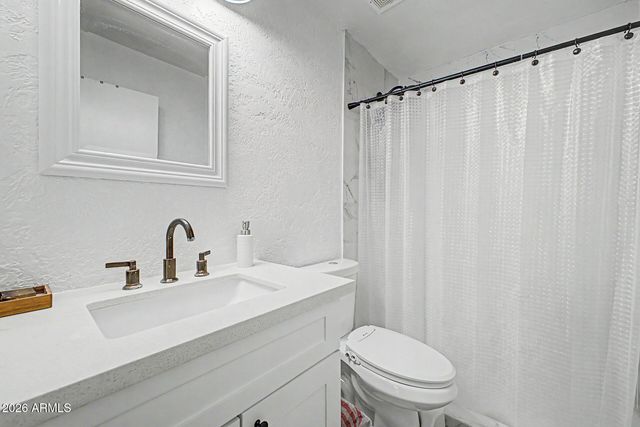 4750 N 20TH Avenue, Phoenix, AZ 85015